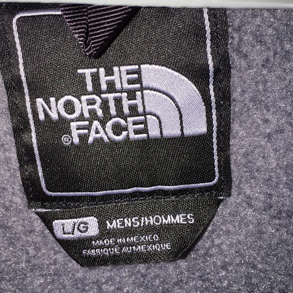 Men’s Northface Full Zip Jacket - Picture 3 of 3